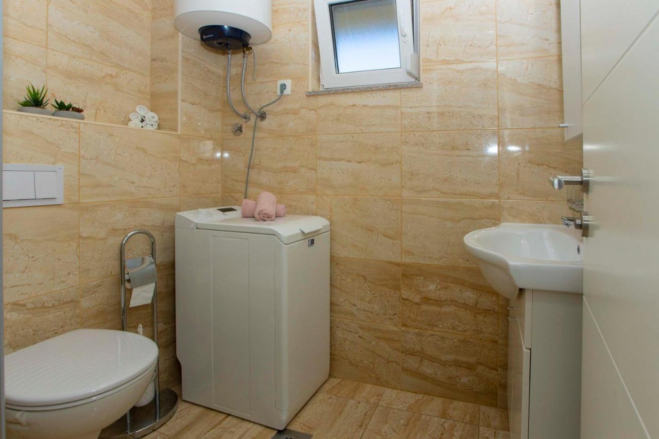 Apartment Lauc Makarska Eksteriør billede