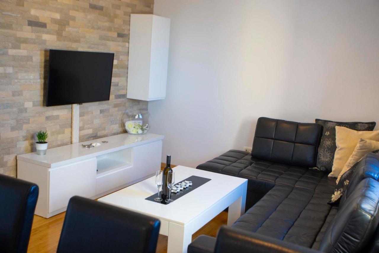 Apartment Lauc Makarska Eksteriør billede