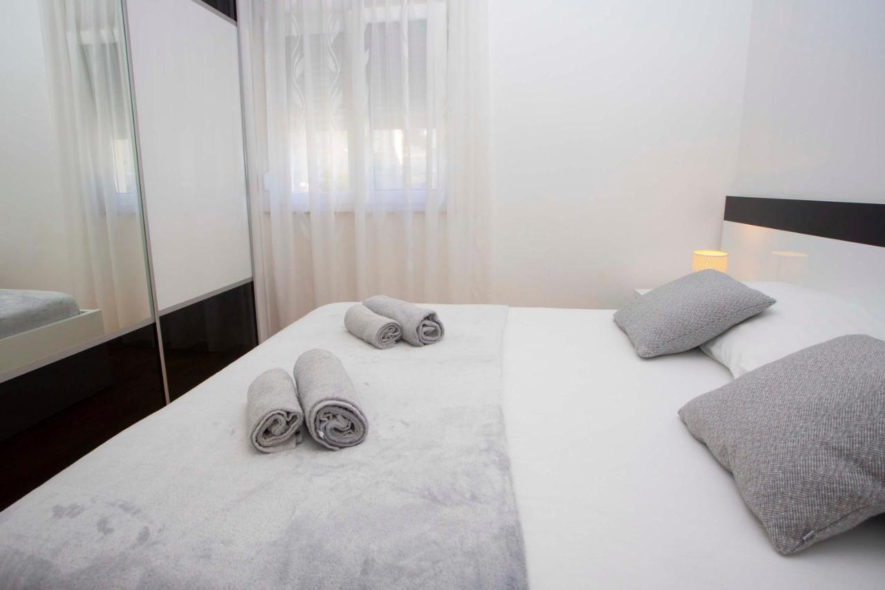 Apartment Lauc Makarska Eksteriør billede