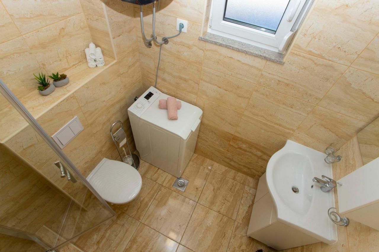 Apartment Lauc Makarska Eksteriør billede