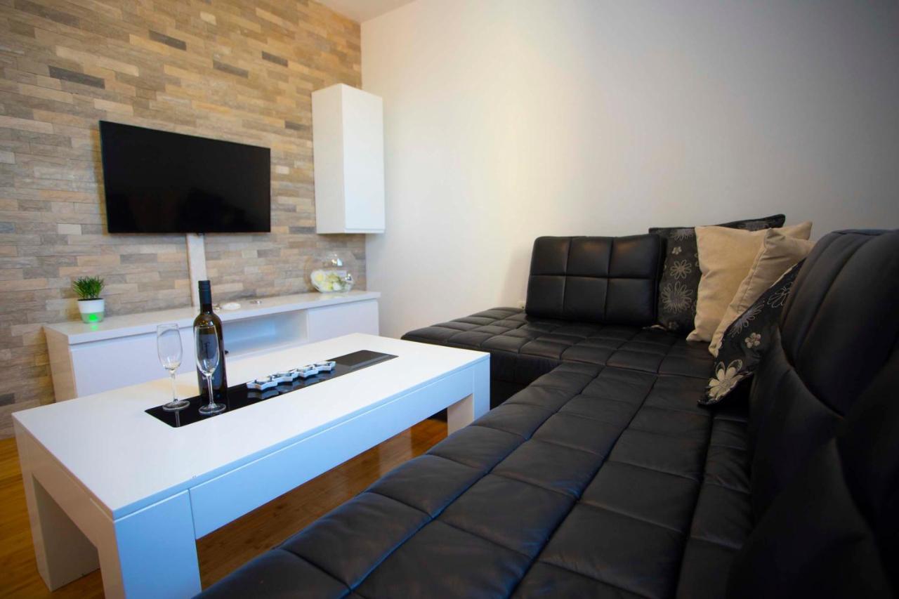 Apartment Lauc Makarska Eksteriør billede