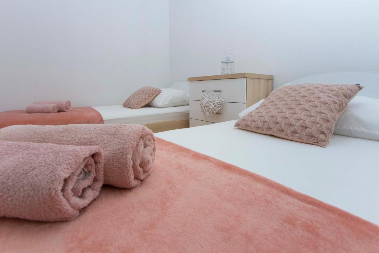 Apartment Lauc Makarska Eksteriør billede
